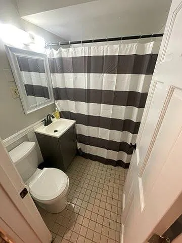 921 W Kalamazoo Ave #9 — Photo 7