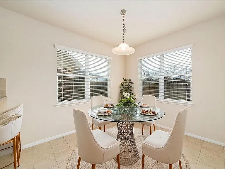 8919 Inglebrook Ln — Photo 13