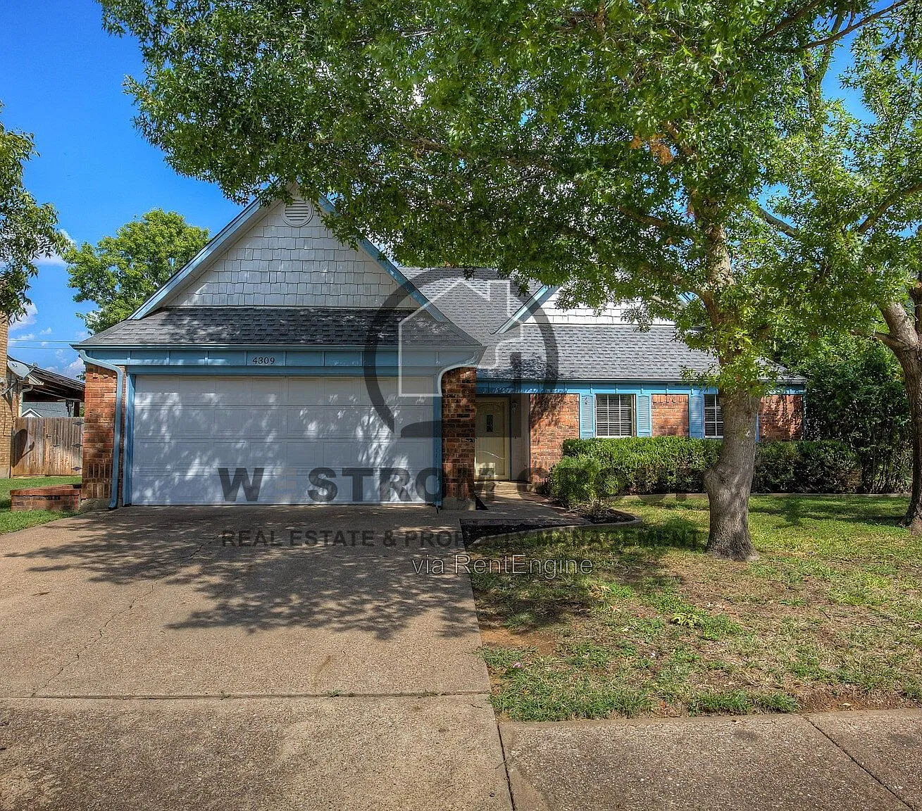 3 bed, 2.0 bath, 1504 sqft, $2,145 — Photo 1