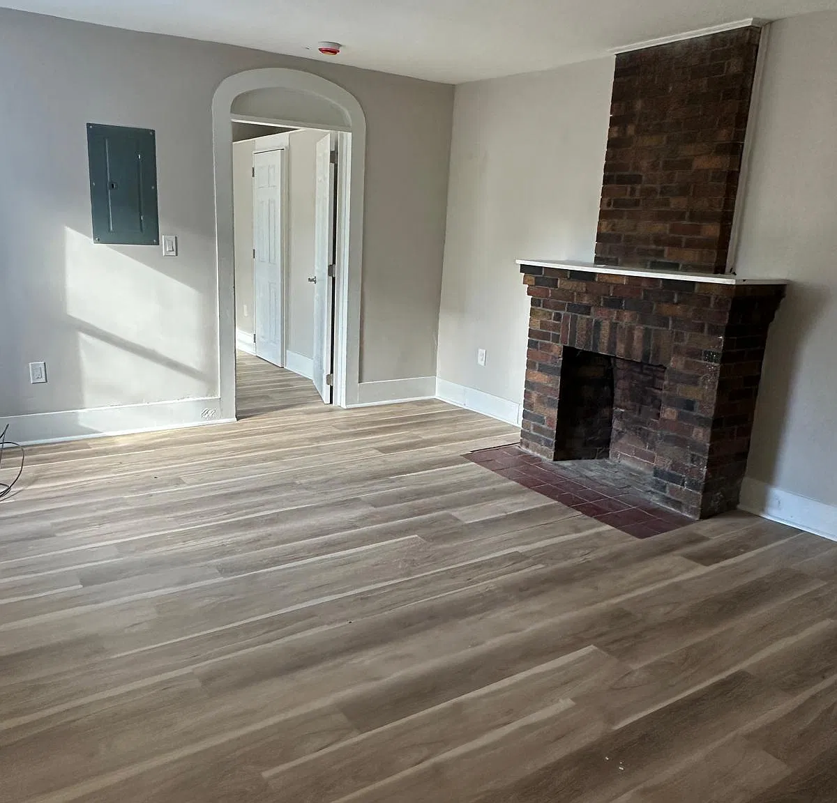 43 Maple St — Photo 3