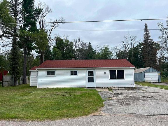 2nd image of 1001 W 10th St