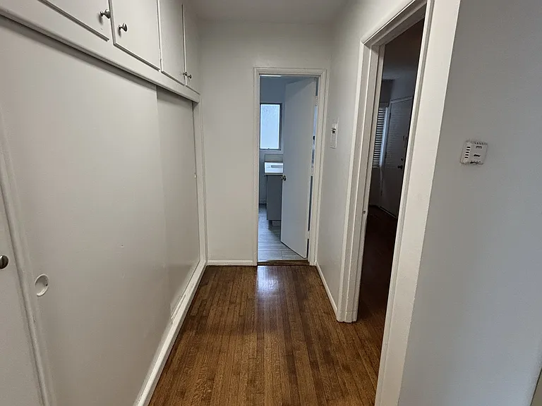 1049 E Ocean Blvd #1 — Photo 7