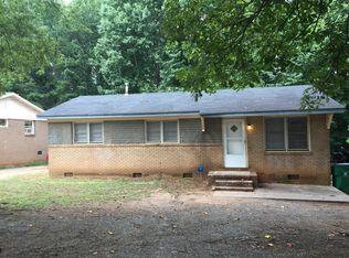 730 Edgegreen Dr, Charlotte, NC 28217