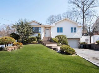 57 S Howell Ave, Farmingville, NY 11738