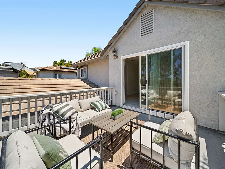 1546 Black Walnut Dr — Photo 26