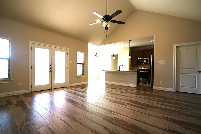 8009 Bangor Dr — Photo 4