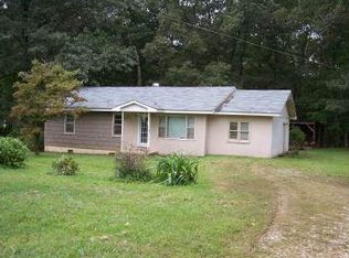 2585 Douthit Rd, Mineral Bluff, GA 30559