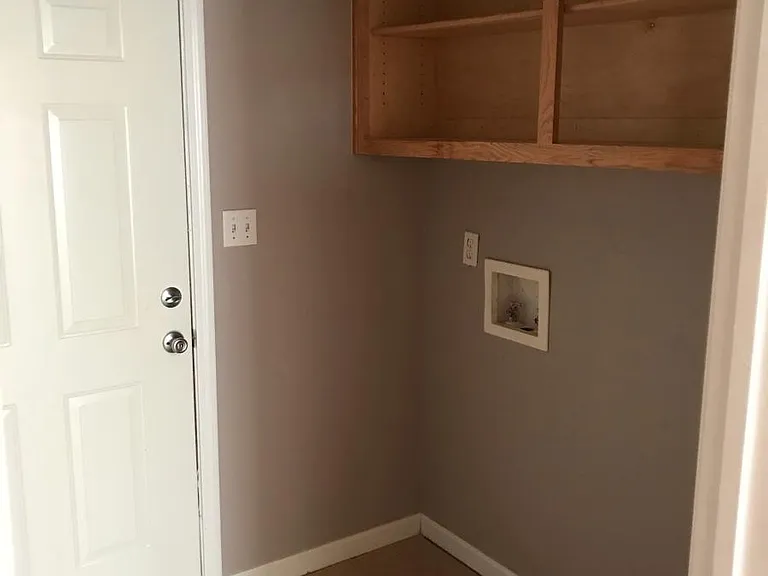 43166 Winchester Dr — Photo 3