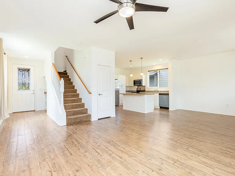 1101 Kukulu St #72 — Photo 23