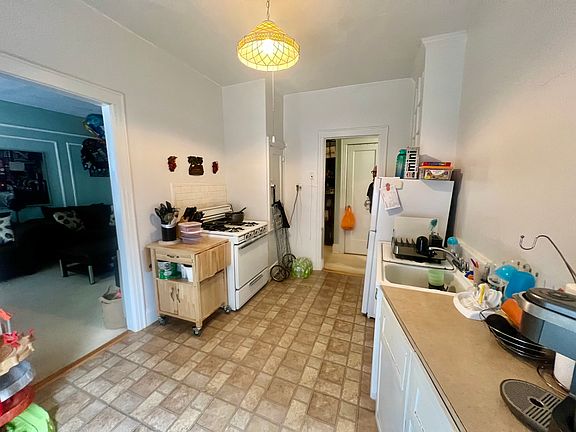 3rd image of 20217 43rd Ave #C2