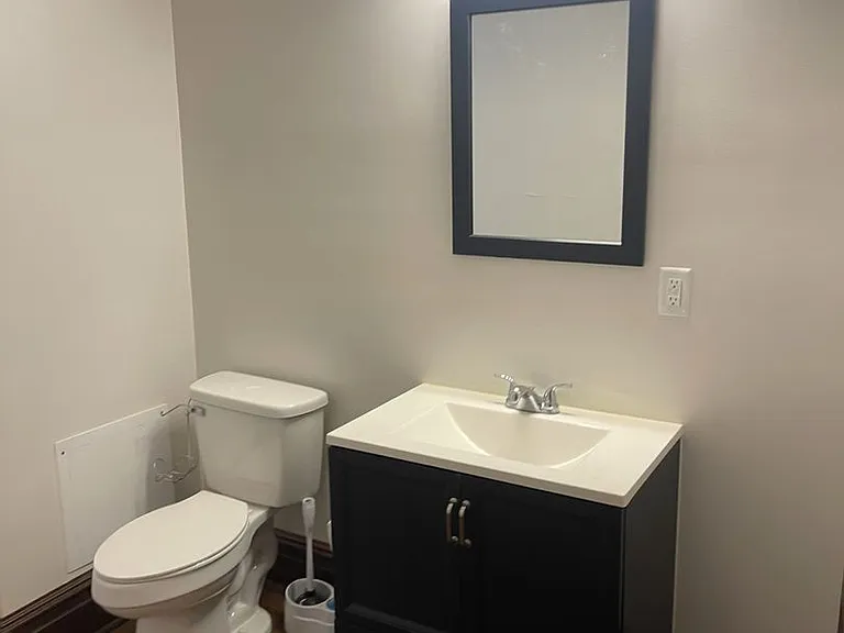 577 Lincoln Way E — Photo 16