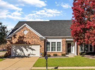 14705 Whitebrook Dr, Chesterfield, MO 63017