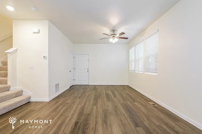 3 bed, 2.5 bath, 1500 sqft, $2,699 — Photo 4