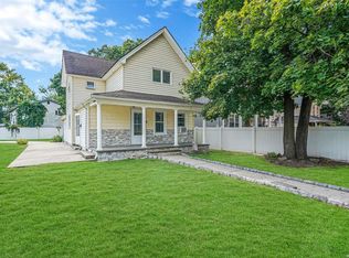 65 Pinebrook Ave, West Hempstead, NY 11552