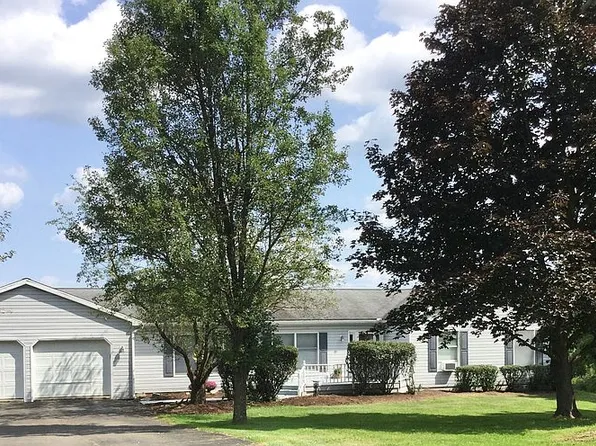 877 Jewett Hill Rd, Apalachin, NY 13732