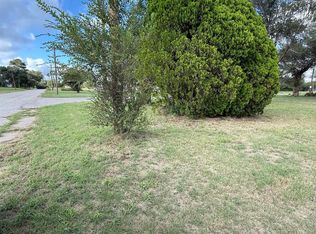 602 E 2nd St, Watonga, OK 73772