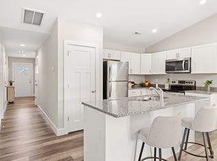 925 Sparrow Ln, Duncan, SC 29334