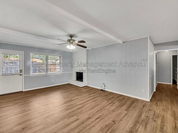 3rd image of 716 Melrose Dr