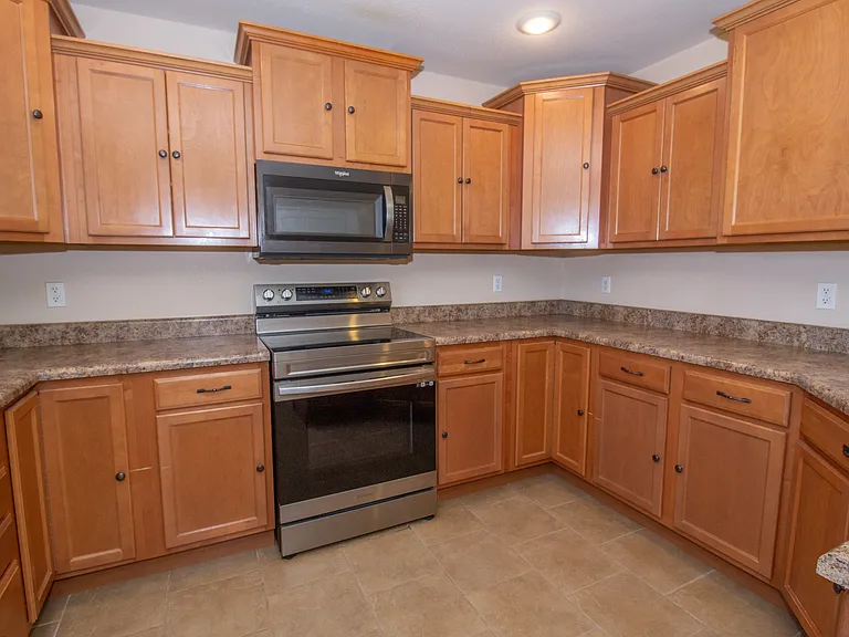22039 Harlan Ln — Photo 24