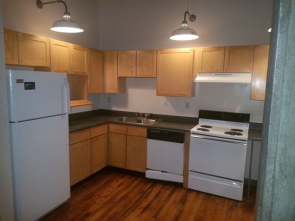 3rd image of 1627 Washington Ave #603-C