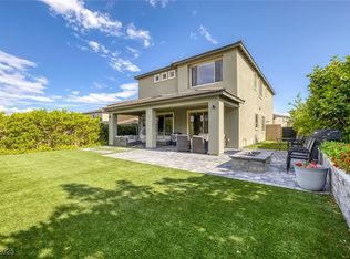 12426 Alpenglow Ct, Las Vegas, NV 89138
