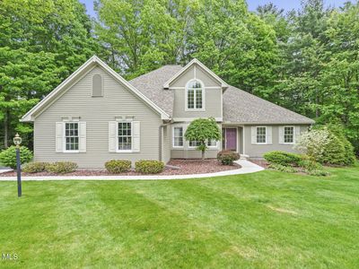 6 Ashley Place, Saratoga Springs, NY, 12866