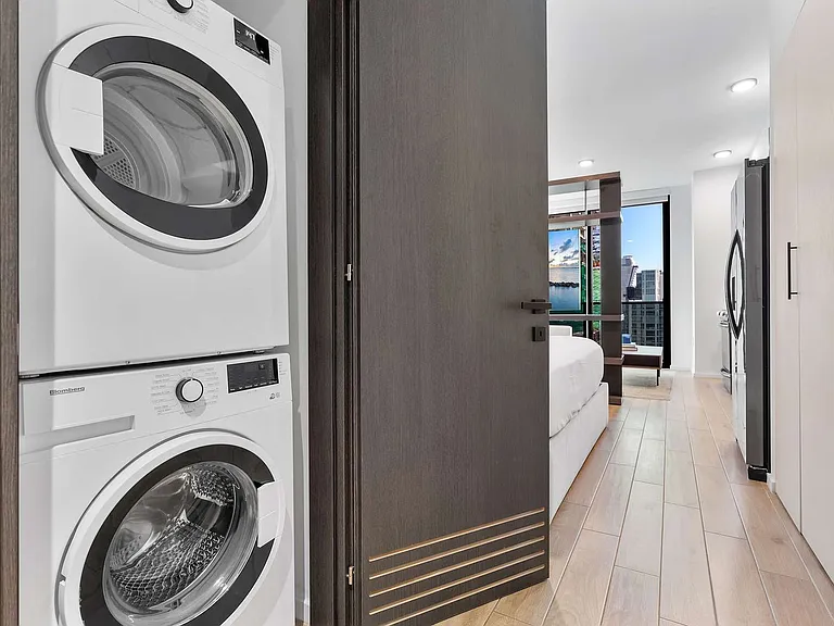 Washer/Dryer