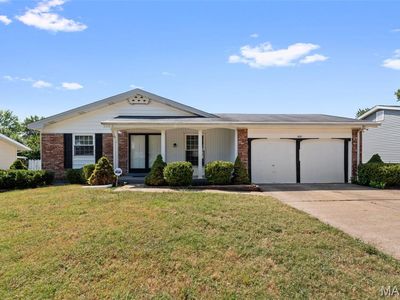 1641 Sherwood Forest Dr, Florissant, MO, 63031