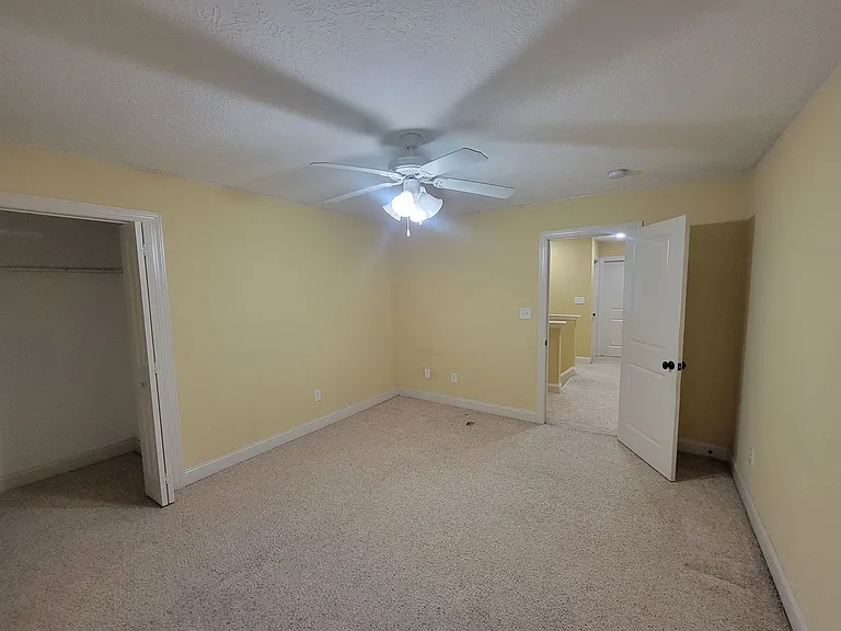 1010 Barrett Dr — Photo 18