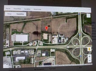 1300 Broadway Ave E, Mattoon, IL 61938