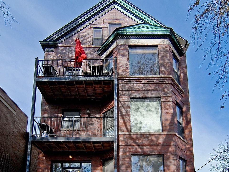 1st image of 2312 W McLean Ave APT 3N