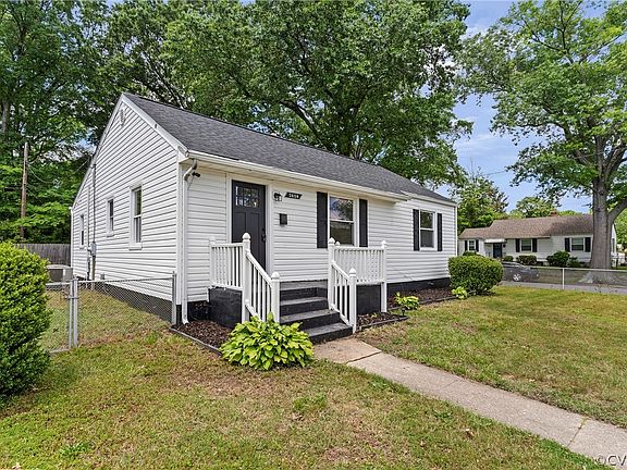 3rd image of 2608 Dunn Ave