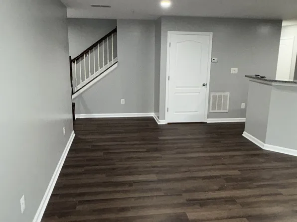 11123 Wortham Crest Cir, Manassas, VA 20109