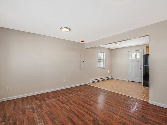 2nd image of 703 Provost Ave