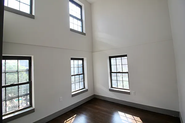 Rented by Hagstrom Management Inc | media 9