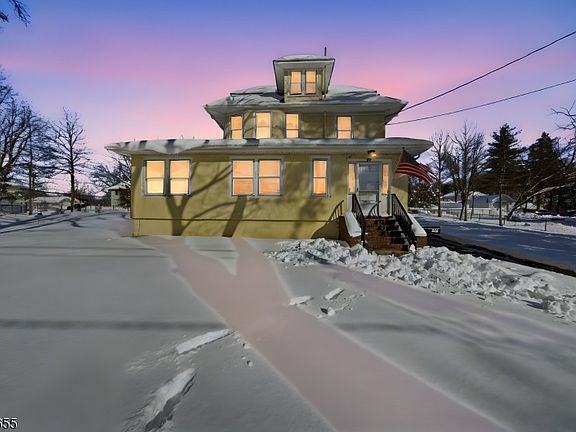 2nd image of 249 Parish Dr