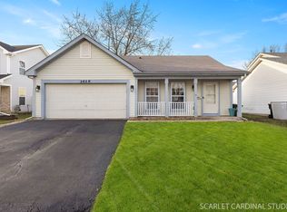 2828 Bluewater Cir, Naperville, IL