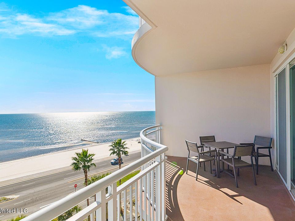 1st image of 2228 Beach Dr APT 604