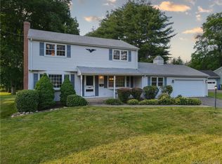 30 Red Rock Cir, Newington, CT 06111