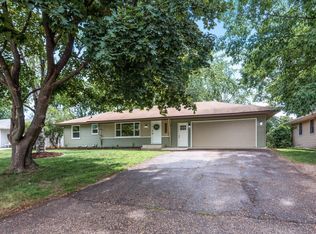 8689 Grenadier Ave S, Cottage Grove, MN 55016