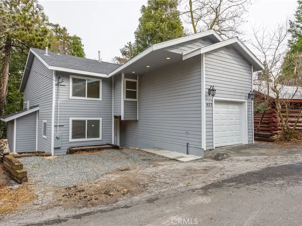 927 Hillcrest Dr, Crestline, CA 92325