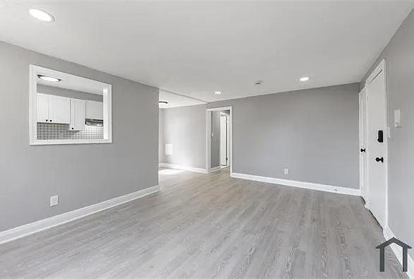 2605 Fairview Ave — Photo 12