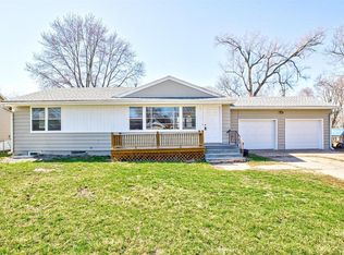 4726 N 16th St, Omaha, NE 68110