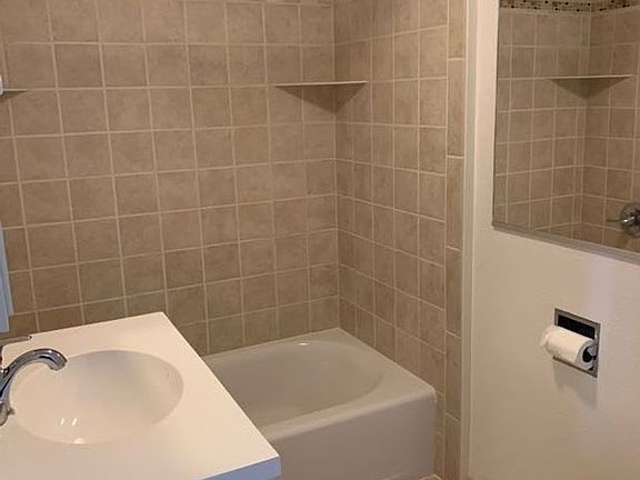 5th image of 12396 E Lake Dr