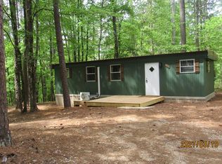 1302 Oconee Dr, Sparta, GA