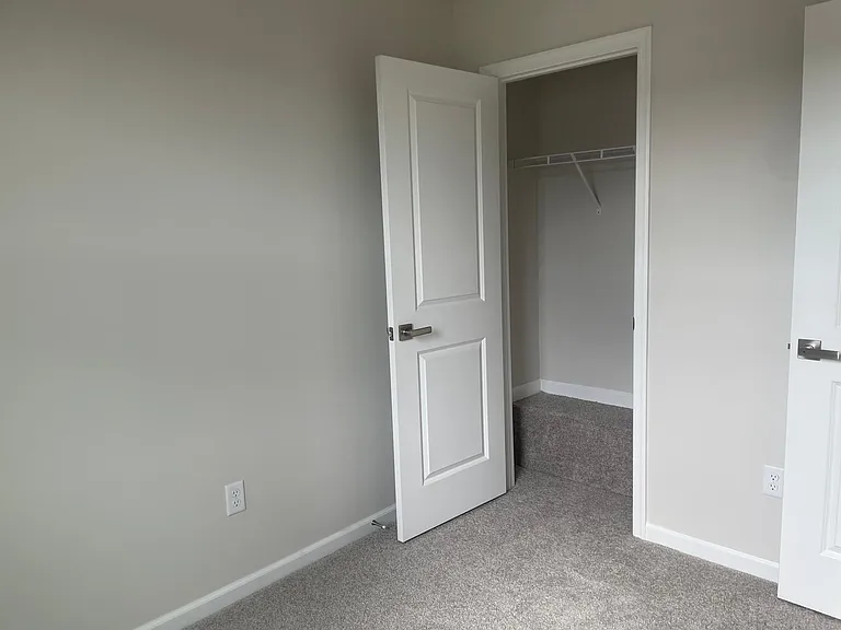 4031 Hemlock Ct — Photo 26