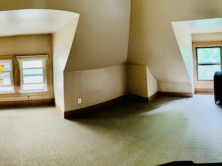 430 Edgemont St #2 — Photo 9
