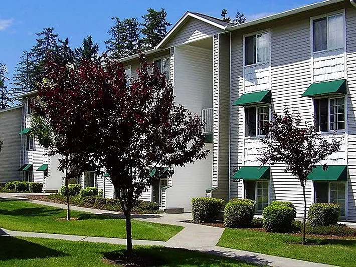 Glenbrooke Apartments — Photo 2