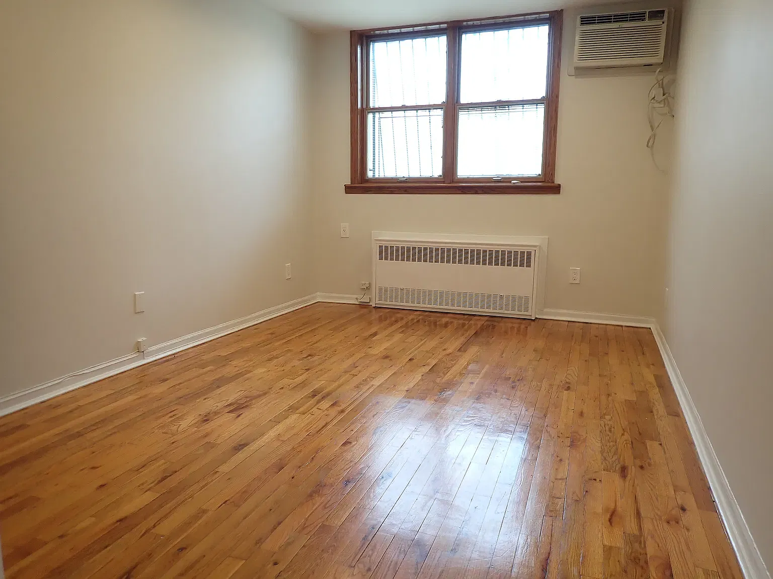 243 92nd Street — Photo 4