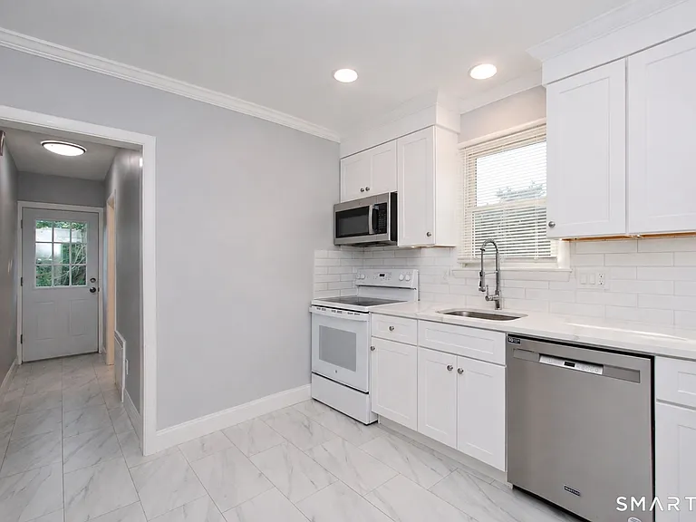 16 Fowler St #1 — Photo 5
